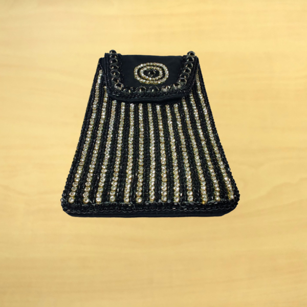 Aura Embellished Kaarnis Mobile Pouch - Image 6