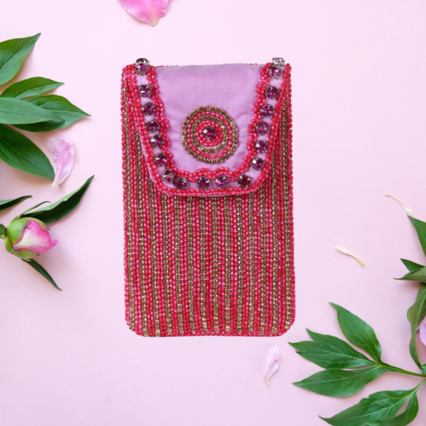 Aura Embellished Kaarnis Mobile Pouch Magenta