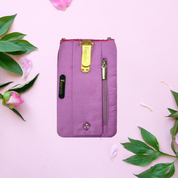 Aura Embellished Kaarnis Mobile Pouch Magenta - Image 5
