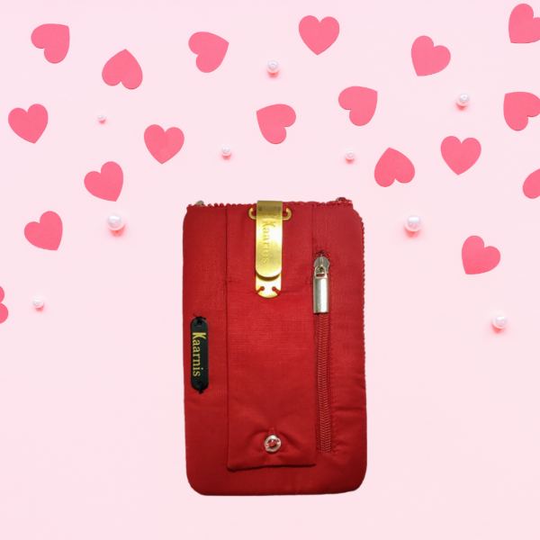 Aura Embellished Kaarnis Mobile Pouch Red - Image 9