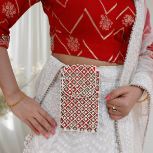 Soy Crystal Mobile Pouch Red
